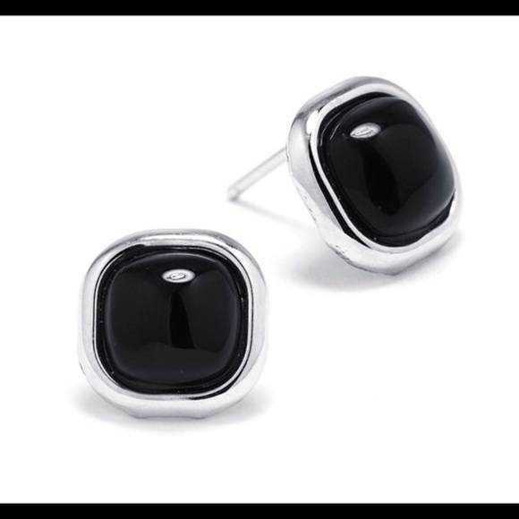 Jewelry - 🎄 STERLING SILVER (925) SQUARE ONYX EARRINGS